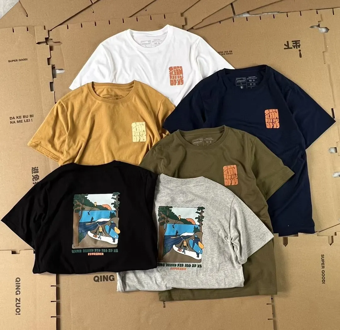 22ss limited edition Patagonia Northwest Waters ♻️Northwest Waters Organic T-Shirt series men's and women's same style printed short-sleeved Tee #Original factory production, purchasing designated version 📃 Original file and original data development version. Item No. #37539 - Original packaging and original label 🔍 Full set of accessories customized, packaging 1D code analysis are all purchased from the original factory, ⚠️Original domestically sold large kraft paper elevator upper and lower two stickers explanation analysis. Color: black, navy blue, white, floral gray, military green, turmeric Size reference: the same ocean for all of us/Translation: is an ocean for all of us -230g/organic environmentally friendly ♻️cotton, the large area on the back of the chest is printed with environmentally friendly special recycled raw materials, which is not easy to crack, breathable and comfortable. The threads are dyed in the same vat and have been pre-shrunk; the main label is non-sensitive hot stamping, making it a favorite among sensitive celebrities.  -Double stitching technology on the shoulder, distinguishes itself from the first version on the market. The pieces are neatly spliced ​​and aligned, the whole garment has precise thread density, and the quality of the details is self-observant.